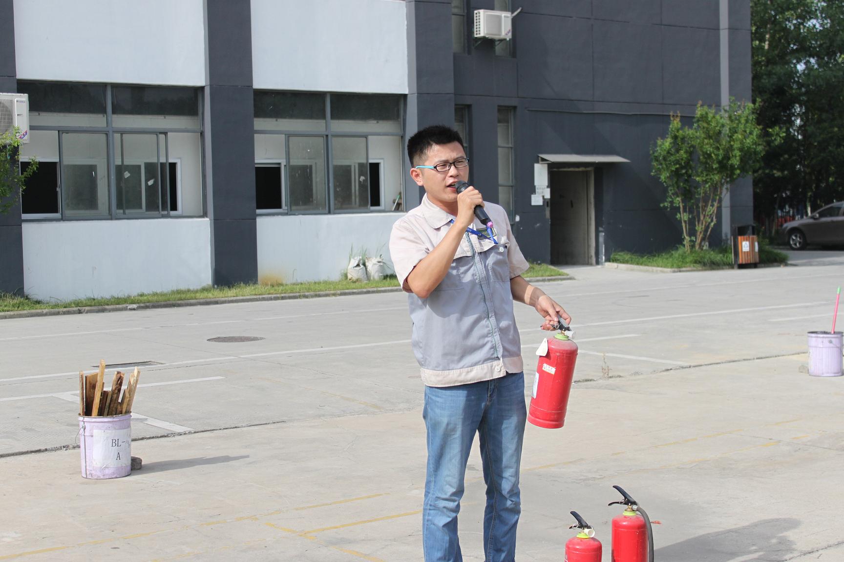 色婷婷AV一区二区三区之红樱桃