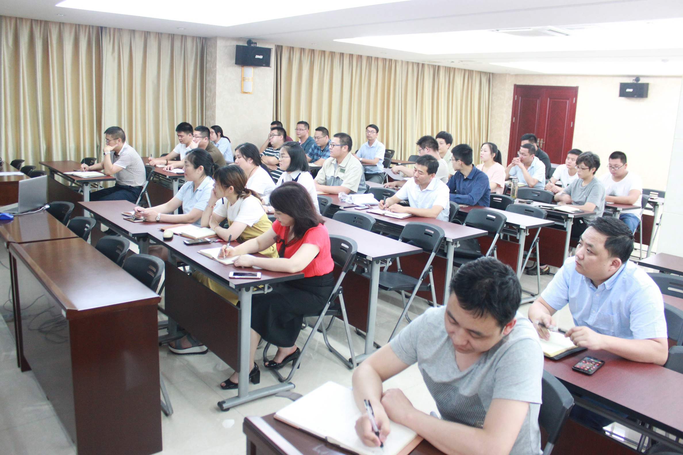 色婷婷AV一区二区三区之红樱桃