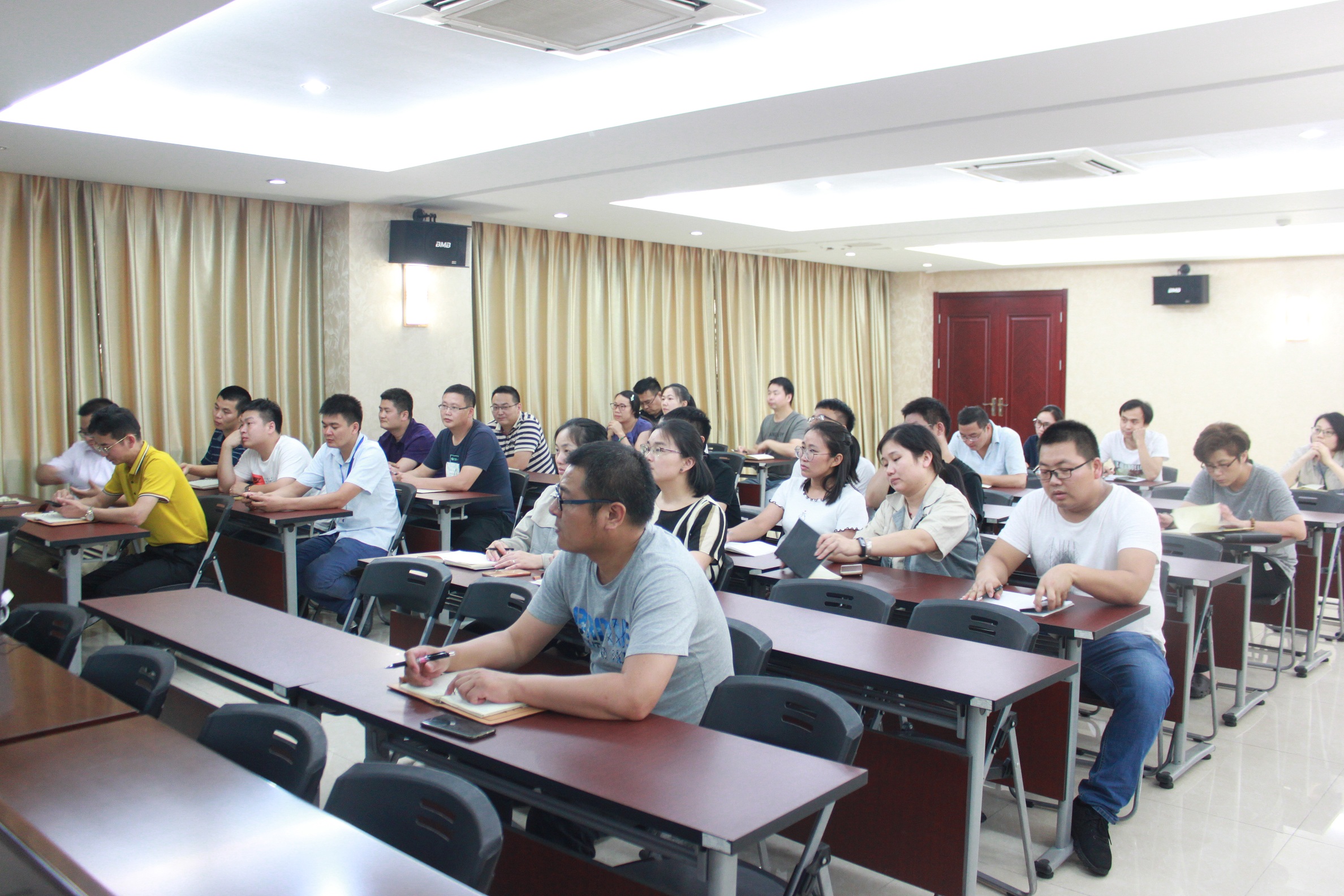 色婷婷AV一区二区三区之红樱桃