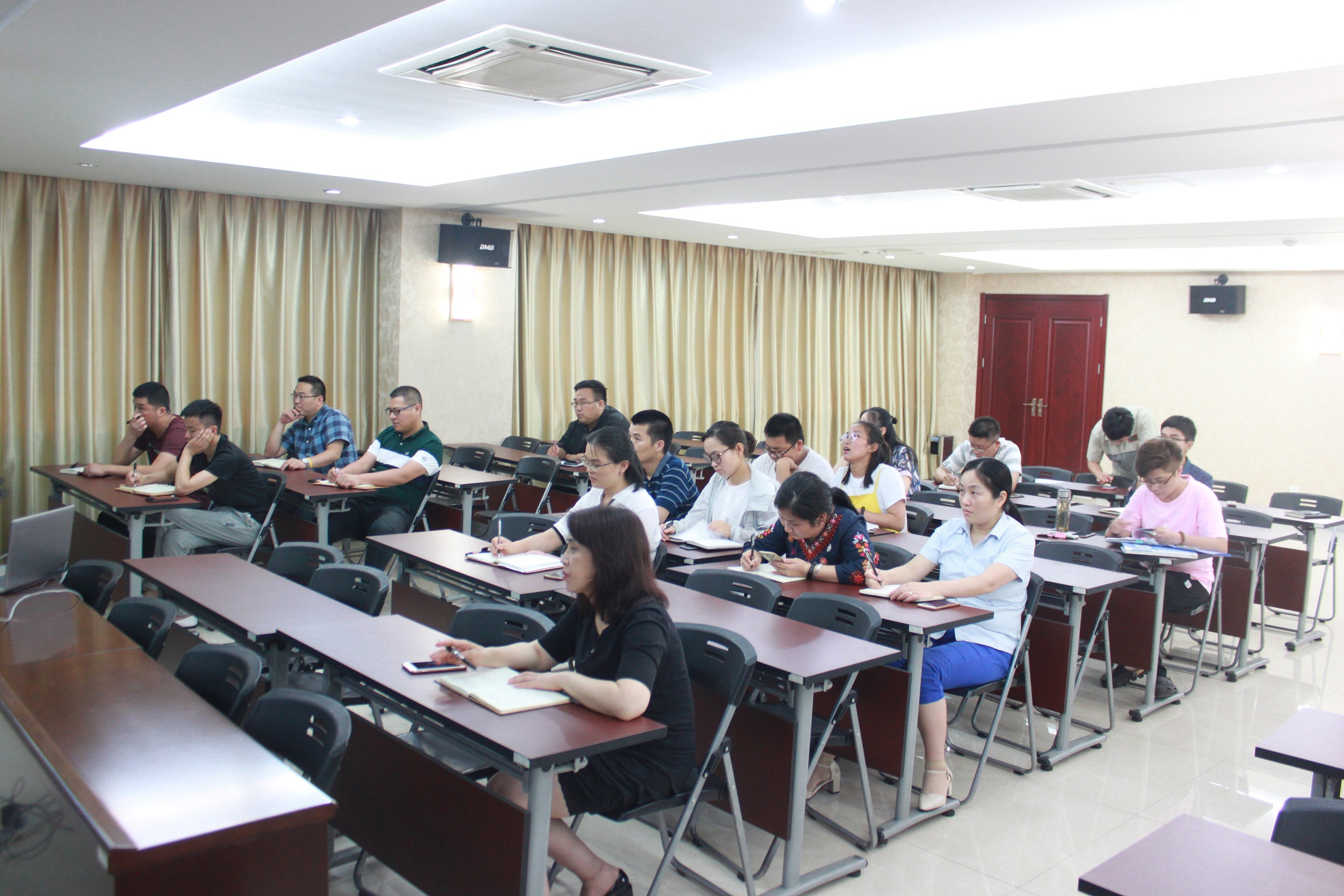 色婷婷AV一区二区三区之红樱桃