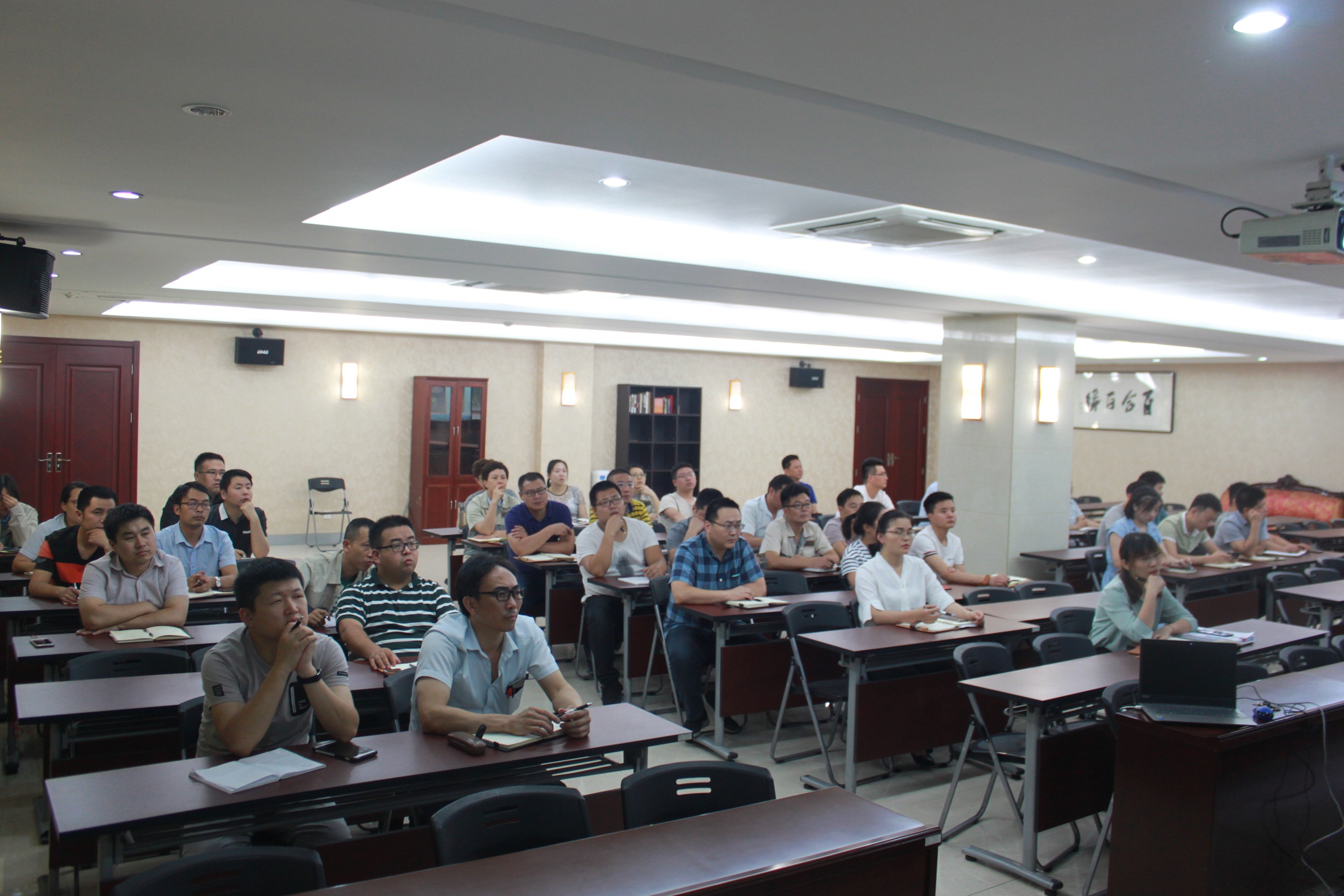 色婷婷AV一区二区三区之红樱桃