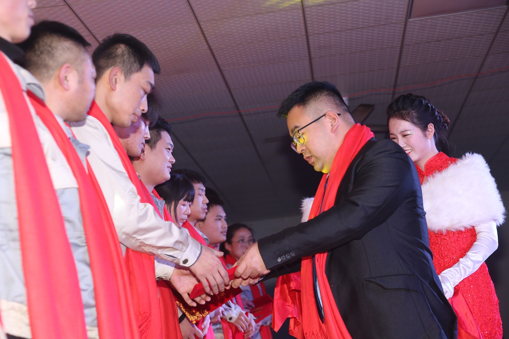 色婷婷AV一区二区三区之红樱桃