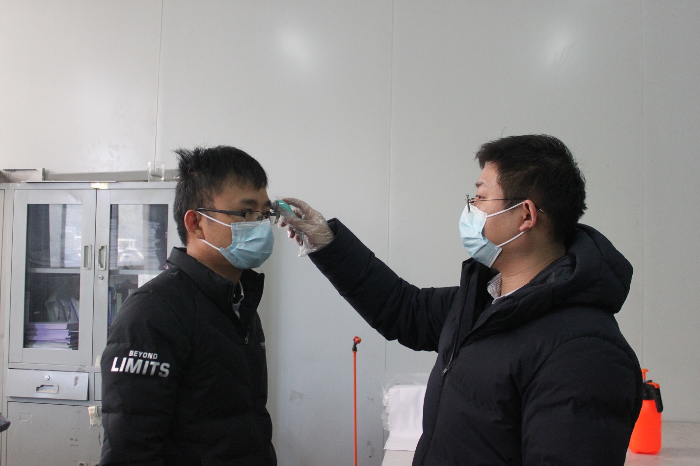 色婷婷AV一区二区三区之红樱桃