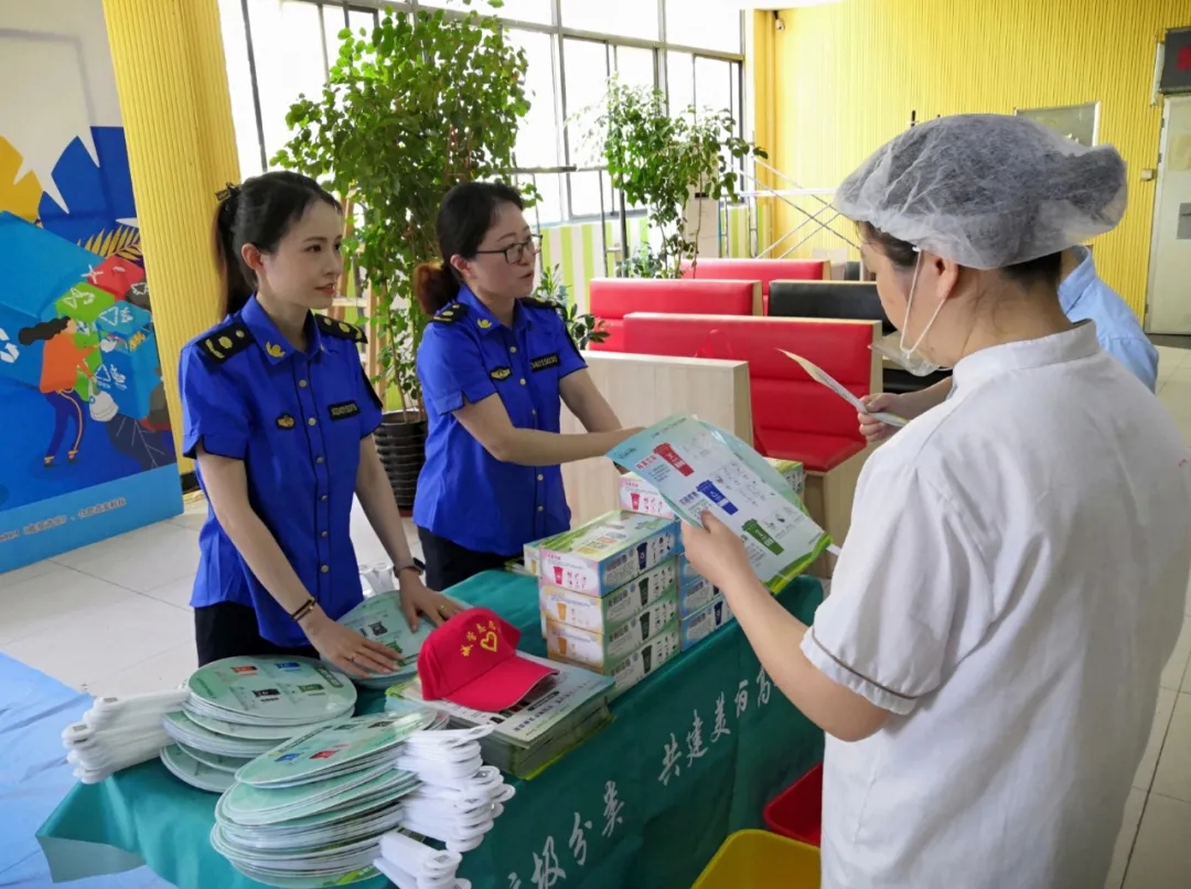 色婷婷AV一区二区三区之红樱桃