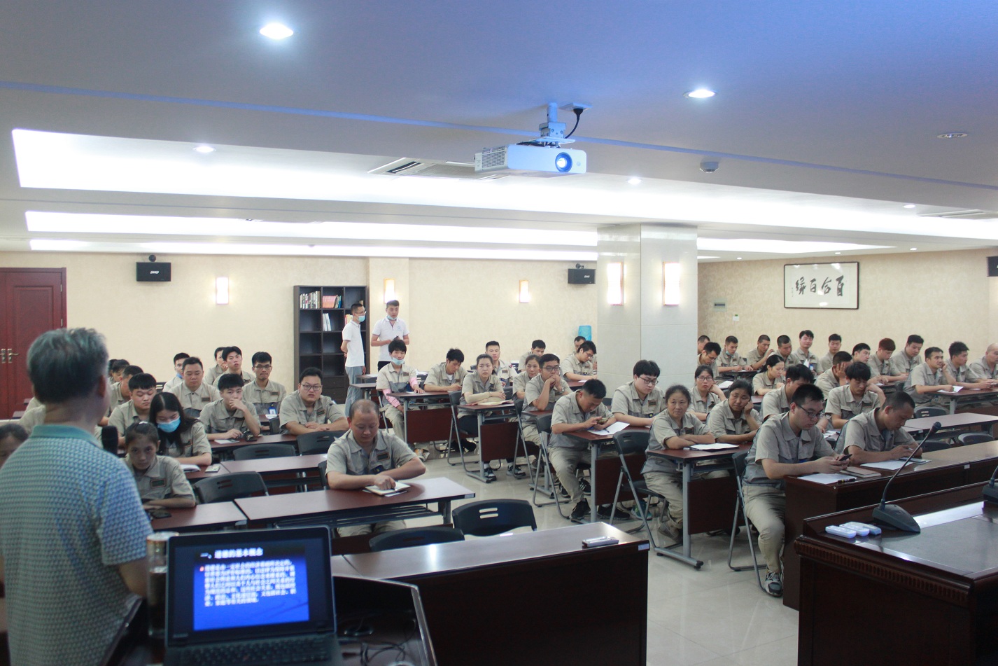 色婷婷AV一区二区三区之红樱桃